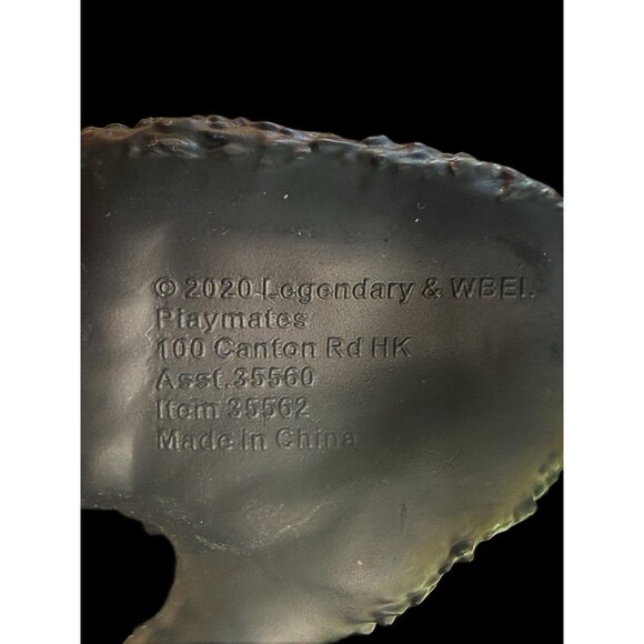 Giant King Kong Action Figure 2020 Playmates 11 Inch Skull Island - Picture 4 of 4